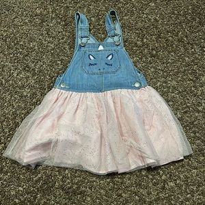 Oshkosh size 4T. Overall dress